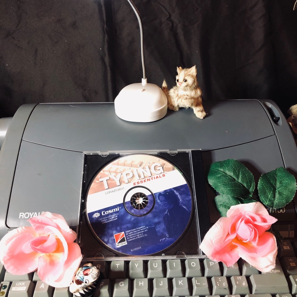 Perfect Typing Essentials / CD - Picture 2 of 8